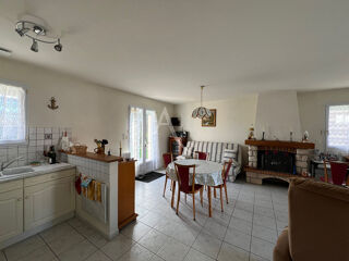  Maison  vendre 4 pices 75 m