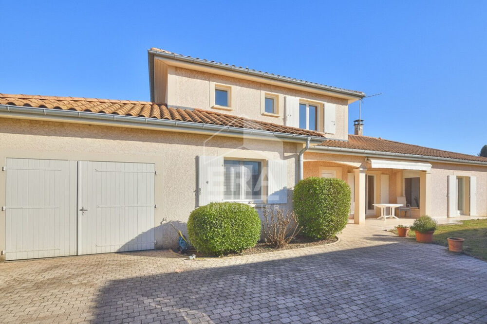 Maison 6 pièces 170 m² · à Dommartin · 170 m² · 795 000 €