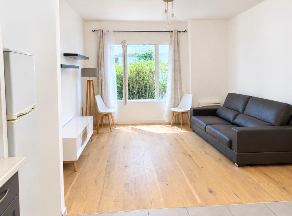Appartement Charenton Le Pont 2 pièce(s) 39.8 m2