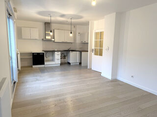  Appartement à louer 3 pièces 68 m²