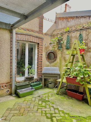  Maison � vendre 5 pi�ces 250 m�