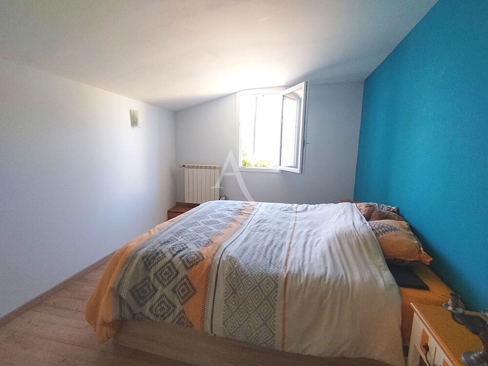 Chaniers - Maison 5 pièces - dépendance, jardin et grand garage