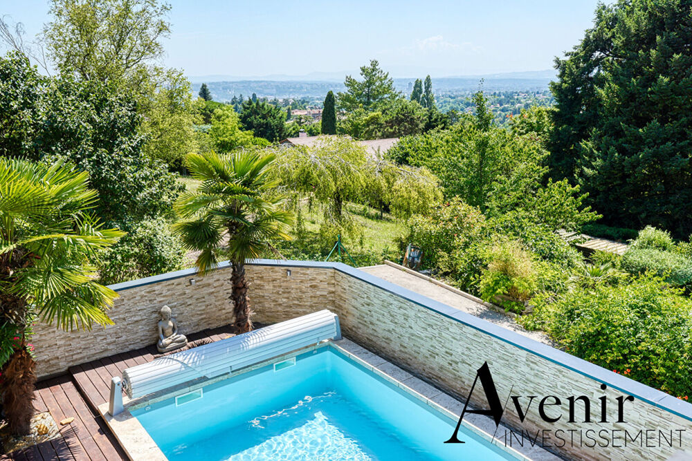 SAINT-CYR-AU-MONT-D'OR ? MAISON FAMILIALE RÉNOVÉE AVEC VUE FOURVIÈRE, PISCINE ET STUDIO INDÉPENDANT