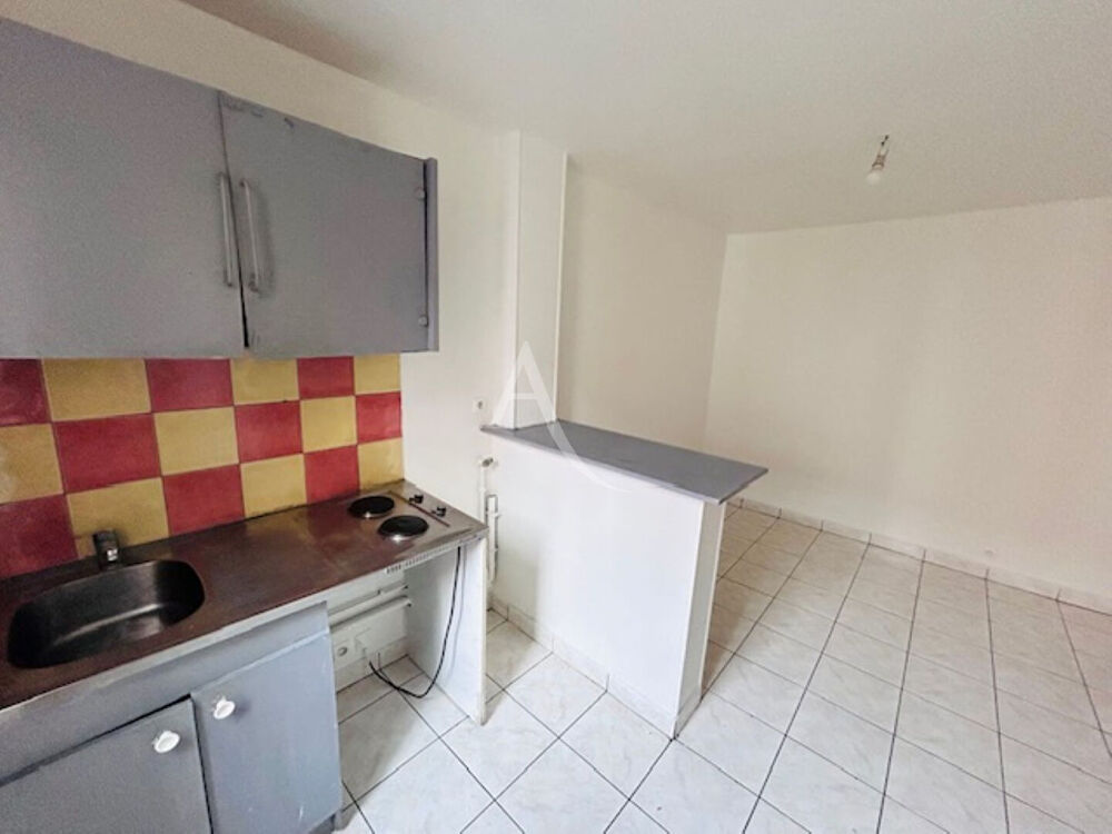 LE BOURGET GARE - STUDIO-15.70 m2