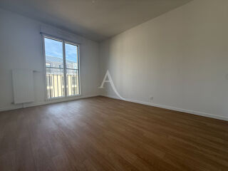  Appartement à louer 3 pièces 69 m²