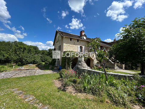   Maison en Pierre Boissi�res 7 chambres, 9 pi�ce(s) 217 m2 Maison - 9 pi�ce(s) - 210 m�