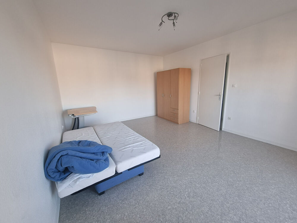Location Appartement Location : appartement T1 (35 m² Carrez) à STRASBOURG Strasbourg