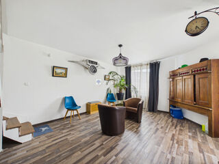 Vente Maison Maison Commana 9 pièce(s) 185 m2 Commana