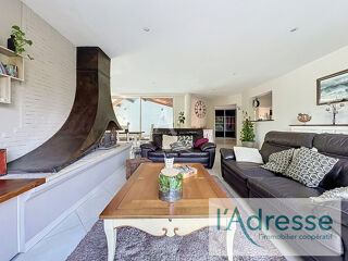  Maison à vendre 6 pièces 191 m²