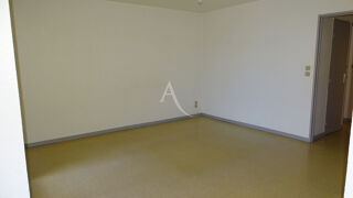  Appartement à louer 3 pièces 66 m²
