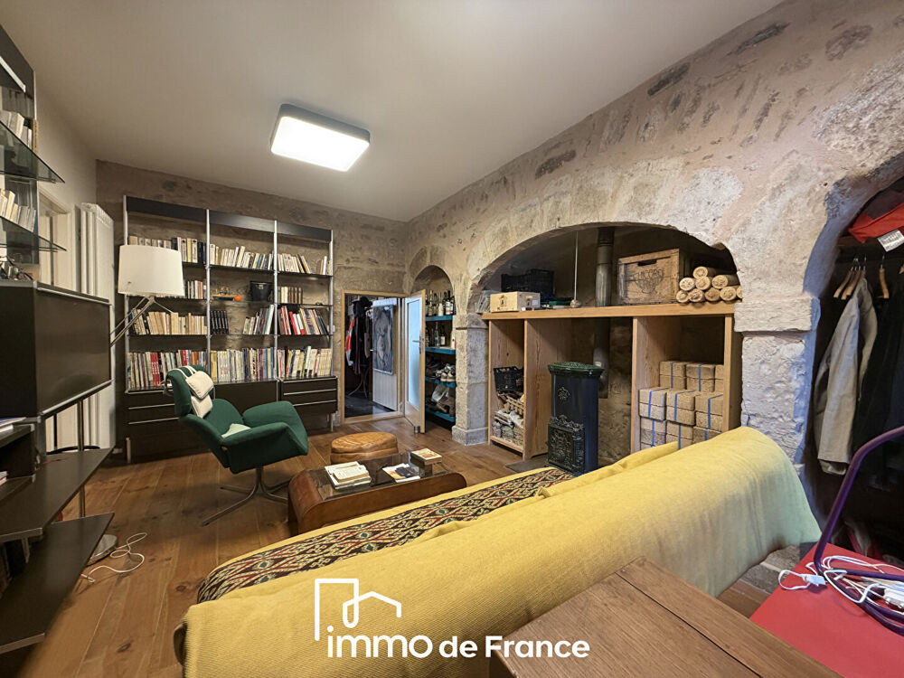   Charmant local dans un immeuble classé du centre-ville Rodez