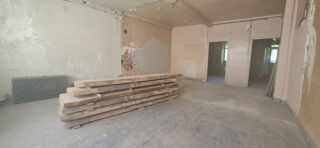  Immeuble � vendre 502 m�