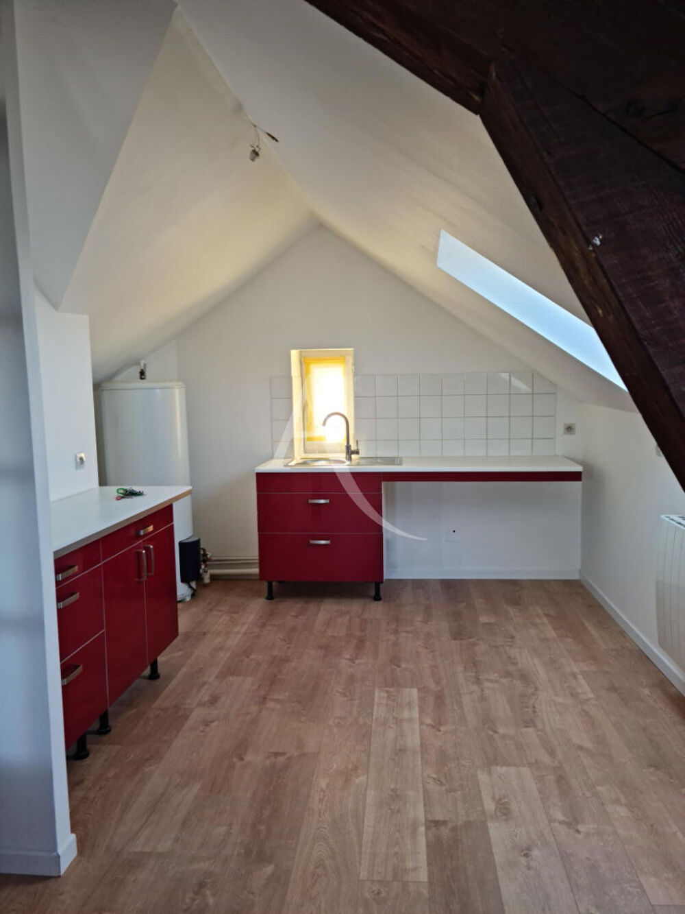 F2 PROCHE CENTRE SOISSONS