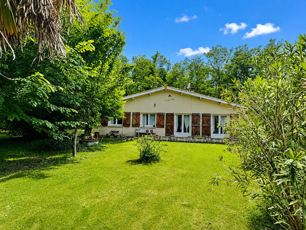 Maison 4 pièces 103 m² · à Saint Etienne de Tulmont · 103 m² · 250 000 €