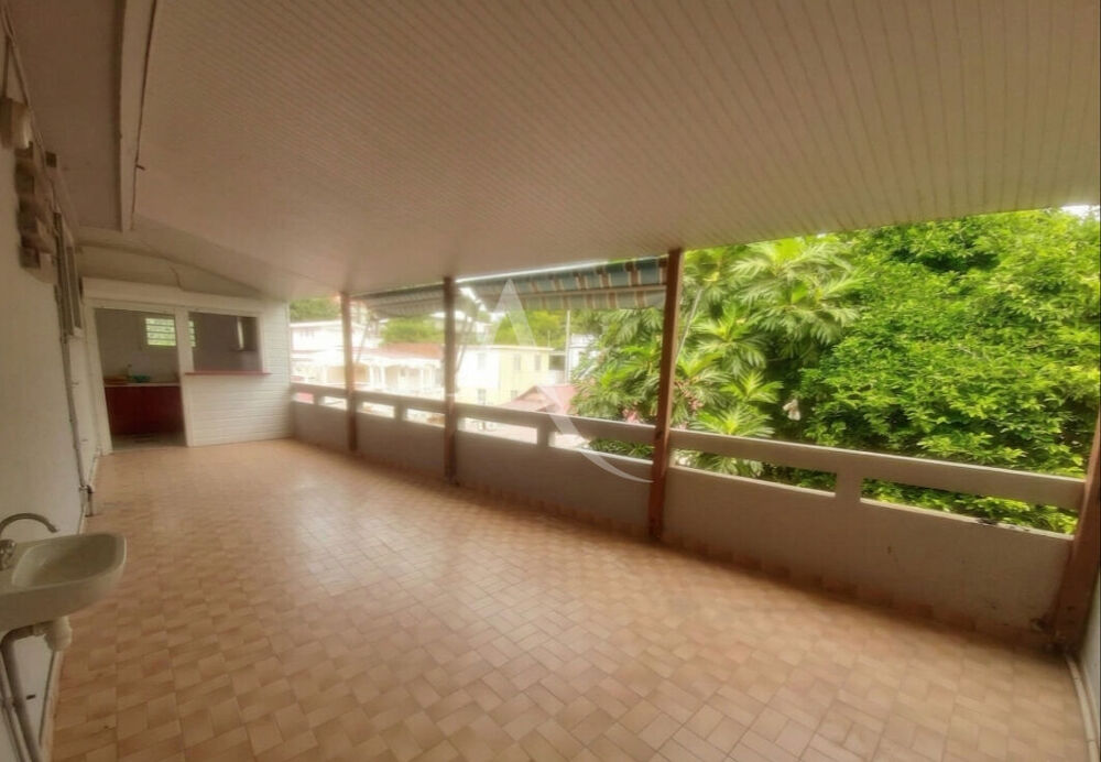 Location Appartement Appartement Le Lorrain 4 pièce(s) 81.24 m2 eau + edf + teom comprises Le lorrain