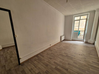  Appartement à louer 2 pièces 43 m²