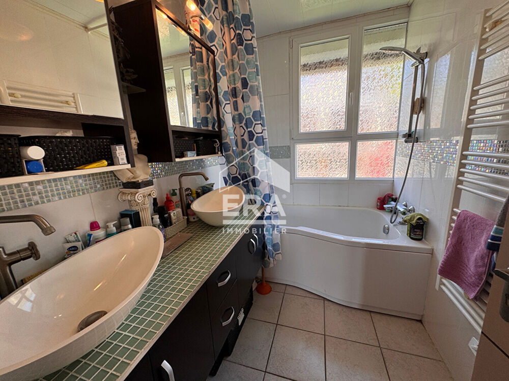 Vente Maison Maison Laragne Monteglin 5 pièce(s) 93.5 m2 Laragne monteglin