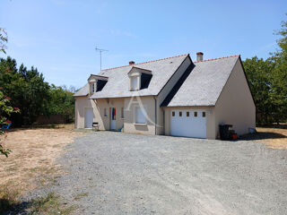  Maison à louer 6 pièces 129 m²
