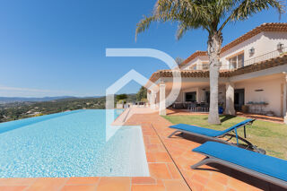 Villa à vendre 14 pièces 640 m²