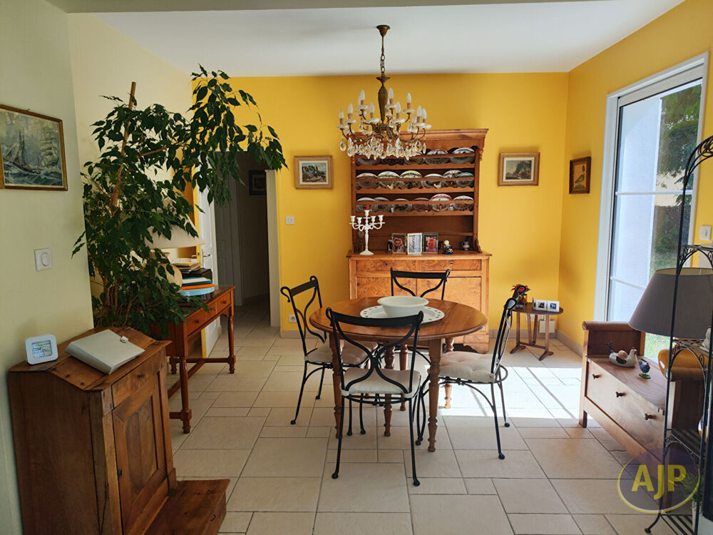 MAISON LA FAUTE SUR MER - 6 pièce(s) - 136 m2