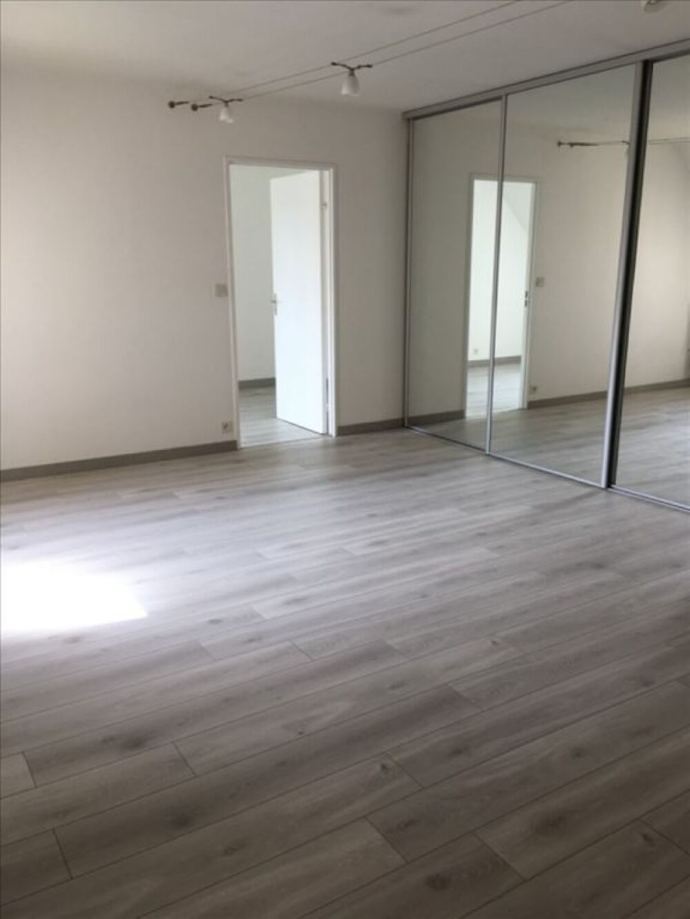 Location Appartement APPARTEMENT MAISONS-LAFFITTE - 2 pièce(s) - 61 m2 Maisons laffitte