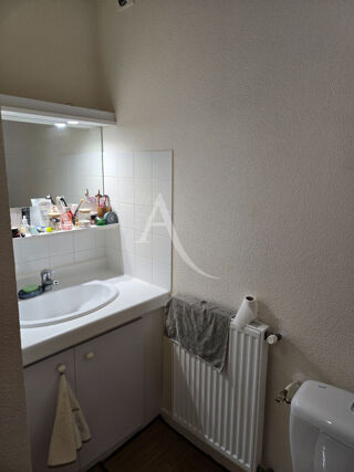  Appartement à louer 2 pièces 70 m²