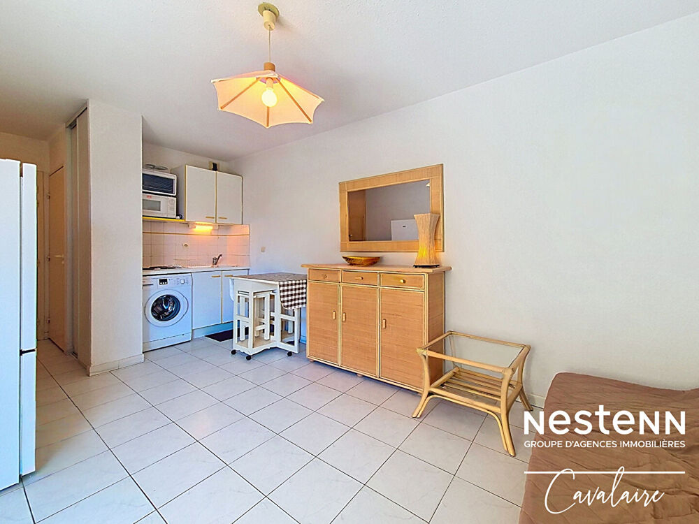 Appartement Cavalaire-sur-mer 2 pièce centre ville au calme en rez-de-jardin