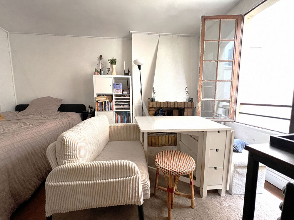 Vente Appartement Paris 11e -Studio Loué avec cachet- Paris 11