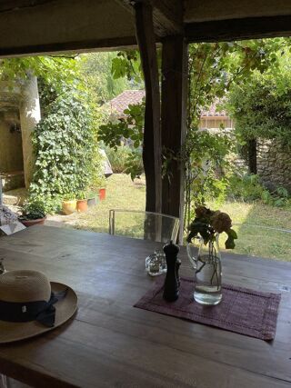 Vente Maison BAZIAN Maison de charme avec jardin et deux terrasses Bazian