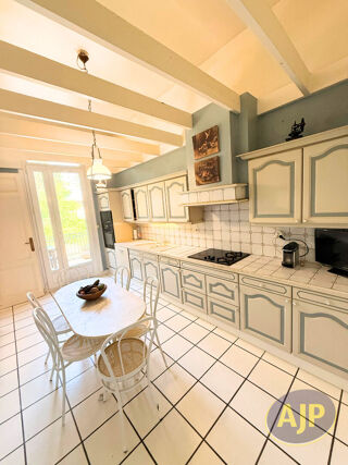  Maison � vendre 7 pi�ces 200 m�