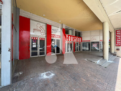 Local commercial Aubenas 150000 07200 Aubenas