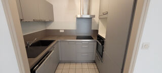  Appartement à louer 3 pièces 64 m²