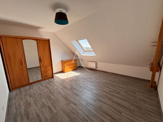  Maison à louer 5 pièces 101 m²
