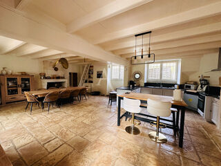  Villa � vendre 8 pi�ces 270 m�