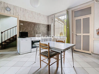  Maison � vendre 9 pi�ces 226 m�