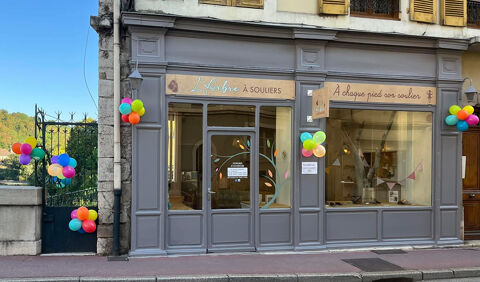 BOUTIQUE LE PONT DE BEAUVOISIN - 50.04 m2 430 73330 Le pont de beauvoisin