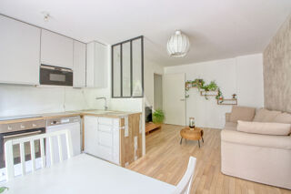  Appartement à louer 3 pièces 1 m²