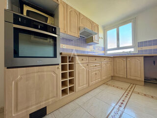  Appartement � vendre 5 pi�ces 95 m�