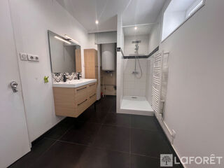  Appartement � vendre 4 pi�ces 121 m�