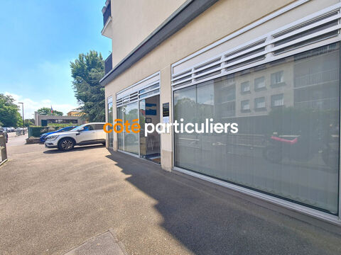 Local commercial idéalement situé au coeur du quartier Mexique 350000 78230 Le pecq
