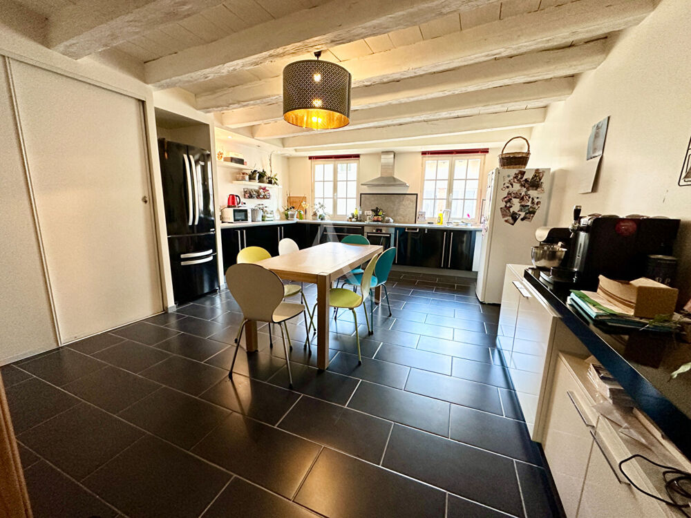 Vente Maison EXCLUSIF - VIVONNE - CENTRE VILLE - MAISON DE 116m� - 3 CHAMBRES - GRANDE PIECE DE VIE Vivonne