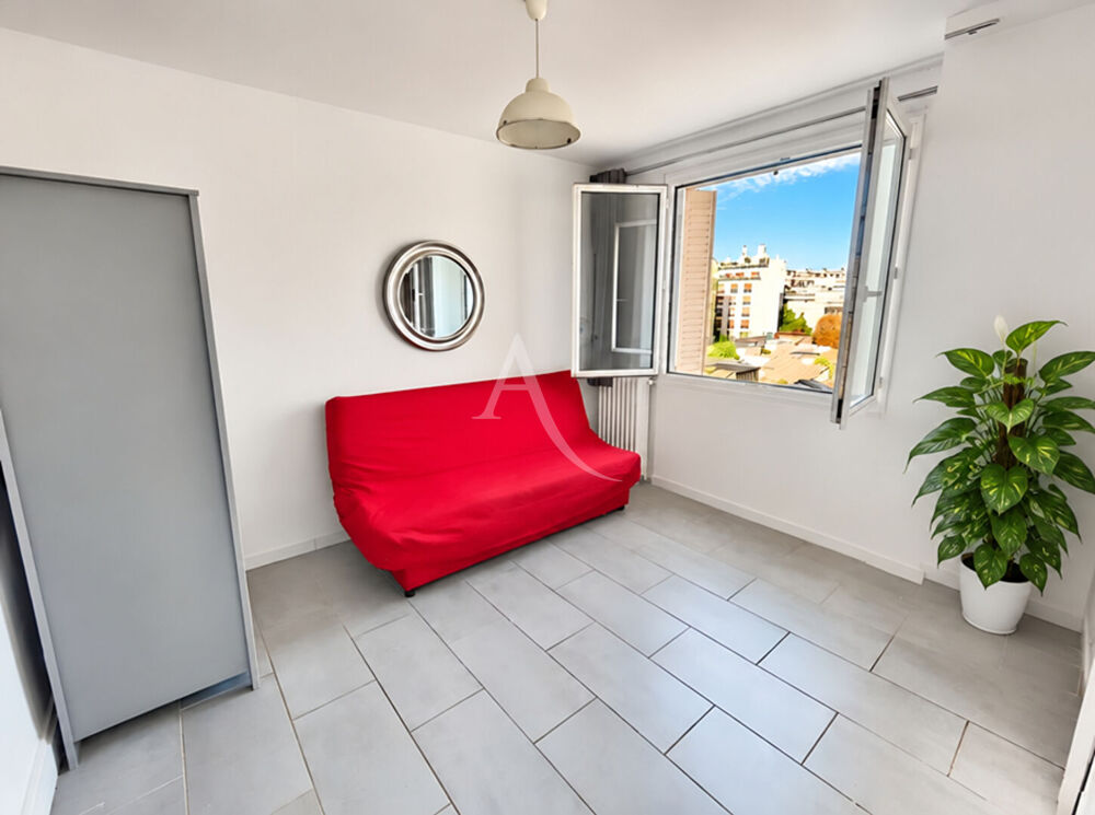 Appartement 1 pièce 18 m² · à Paris 15 · 18 m² · 218 000 €