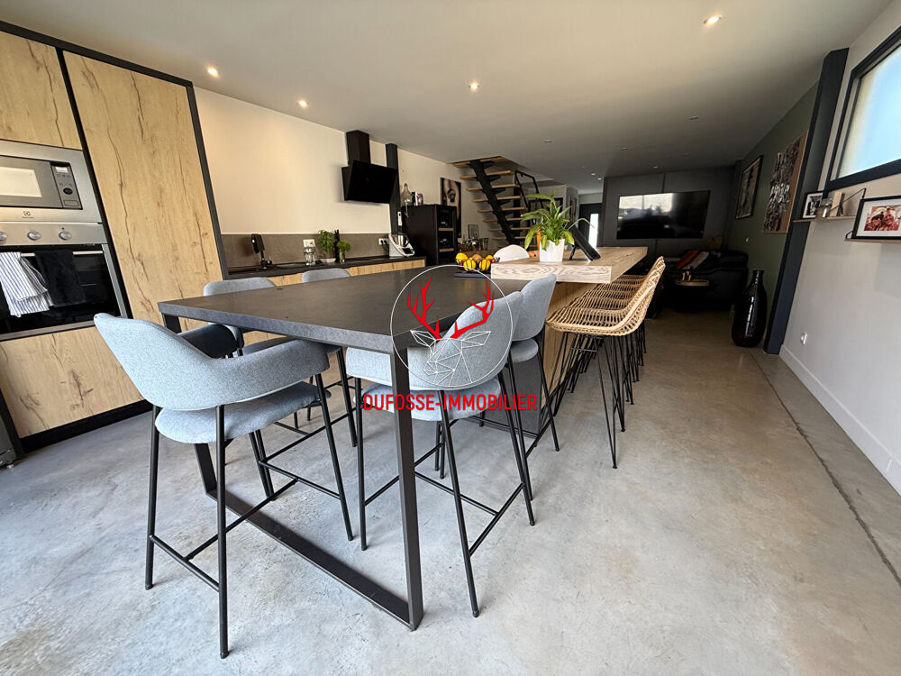 Vente Maison Maison Loft Chessy 4 pièce(s) 115 m2 Chessy