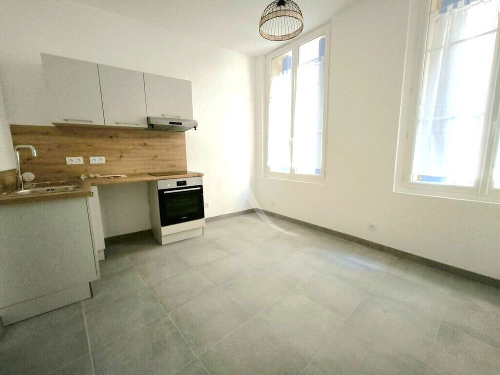 Location Appartement Appartement 2 pièces rénové situé au centre-ville de Narbonne Narbonne