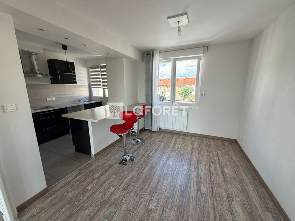 Location Appartement Appartement Chalons En Champagne 3 pièce(s) 63,93 m2 Chalons en champagne