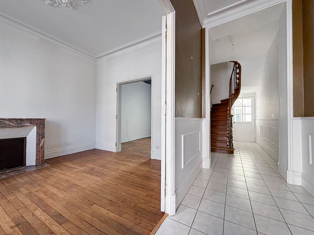 ANGERS Lafayette / Gare : Maison angevine de 140 m², 4 chambres avec jardin, grenier aménageable et cave !