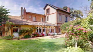  Maison � vendre 9 pi�ces 360 m�