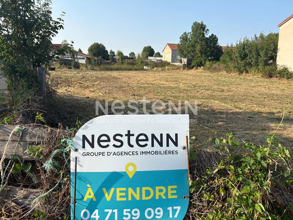 Vente Terrain EXCLUSIVITE ! Belle parcelle de terrain plat dans le centre de Grazac Grazac
