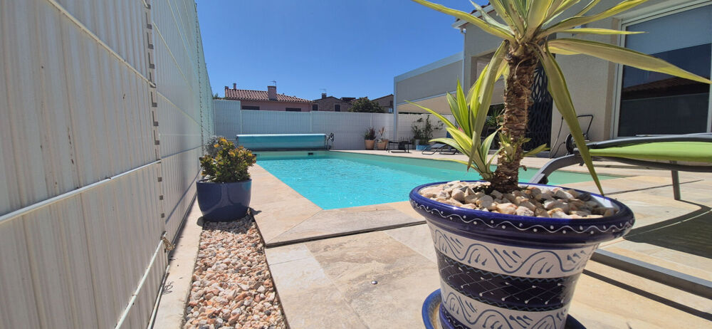 Vente Maison Maison 3 faces piscine  et studio Saint Jean Lasseille 6 pièce(s) 134 m2 Saint jean lasseille