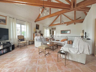  Maison à vendre 7 pièces 227 m²